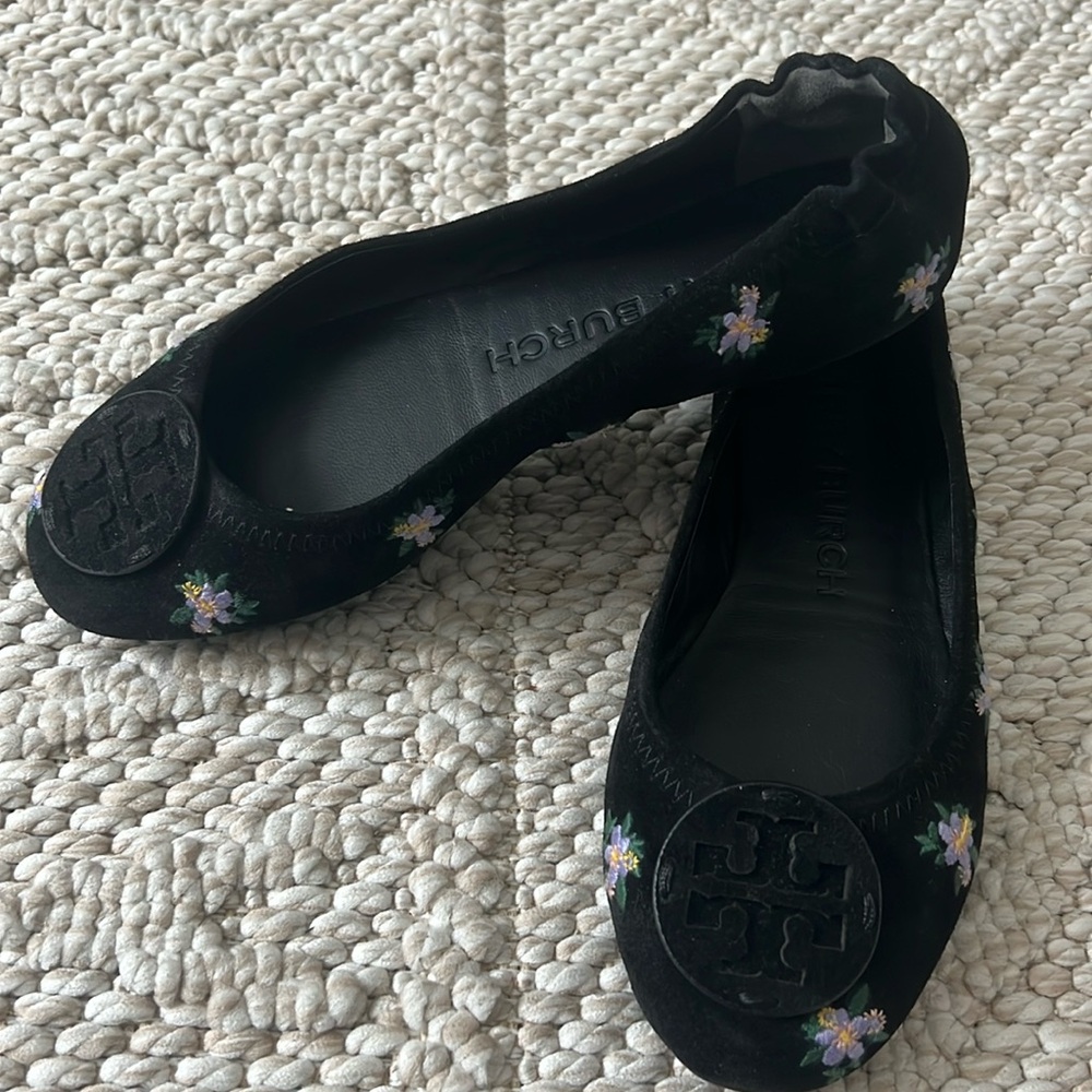 Tory Burch Black Flats with Floral Embroidery